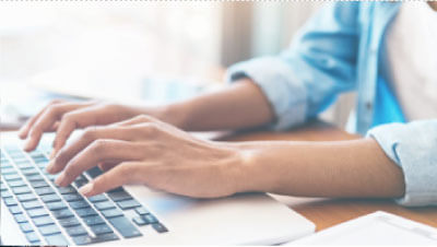 Cómo gestionar eficazmente las notificaciones a los empleados durante la transición del personal