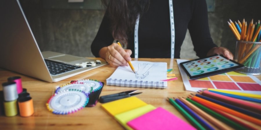 Pandemia acabó el horario laboral de nueve horas: trabajadores